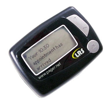 Pager z wyświetlaczem 4-liniowym na 250 znaków tekstu, dedykowany dla menagera